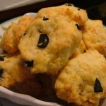 Cookies aux olives noires et crevettes