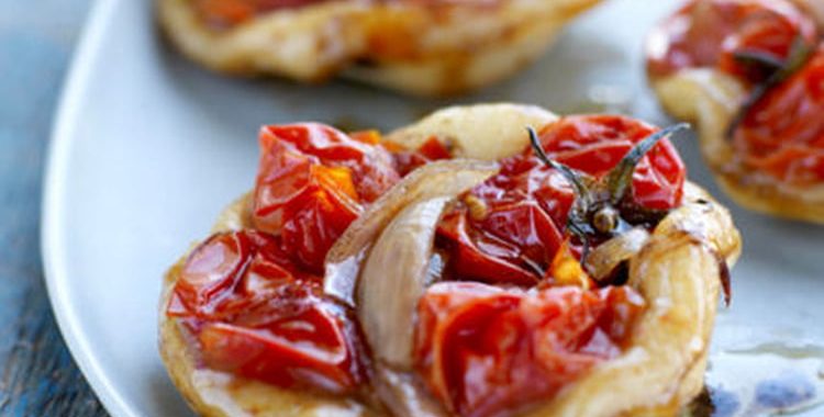 Mini pizzas aux tomates cerise