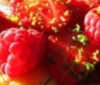 Tartines de fruits rouges acidulés