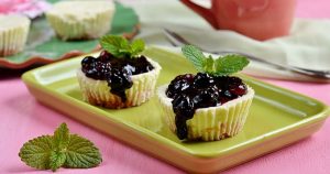 Mini cheesecakes aux cassis