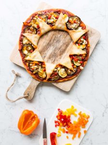 Pizza étoilée aux légumes grillés et huile de cameline Emile Noël