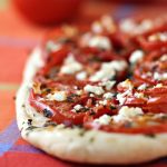 Pizza tomates feta basilic