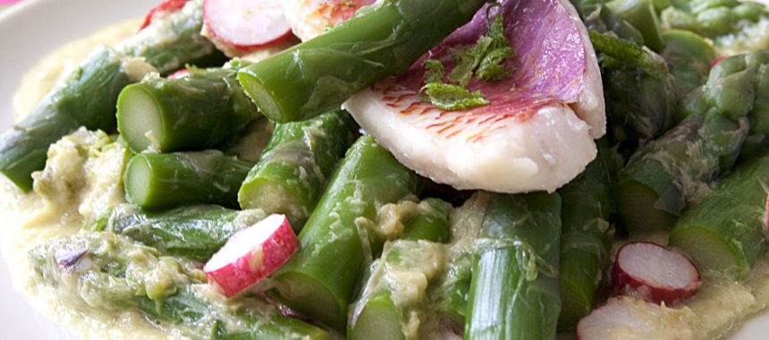 Salade d’asperges vertes aux rougets