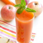 Cocktail vitaminé aux fruits et légumes