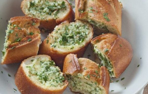Garlic Bread (pain à l’ail)