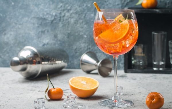 Aperol Spritz : cocktail italien pétillant