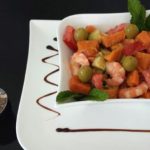 Salade vitaminée (patate douce, tomate, crevettes, vinaigrette au cumin)