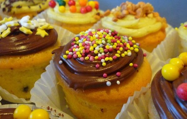 Cupcakes Pépites de Chocolat Glaçage Nutella et Crème au beurre vanillée