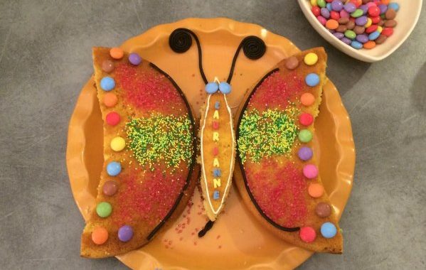 Gâteau d’anniversaire en forme de papillon