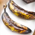Bananes au chocolat au barbecue