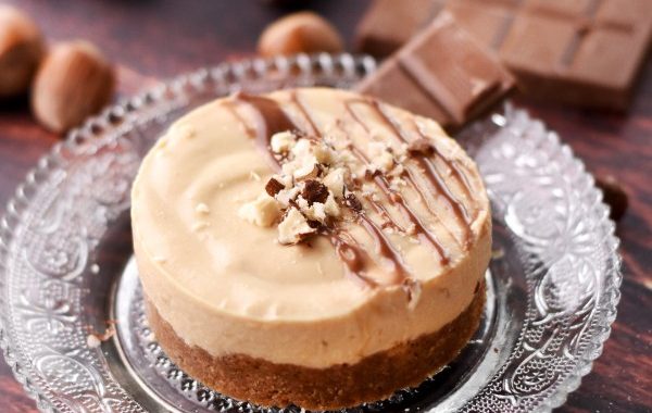 Cheesecake sans cuisson caramel noisettes et chocolat individuel