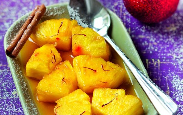 Ananas à la cannelle et au safran