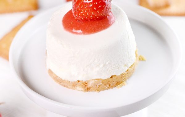 Cheesecake coeur coulant aux fraises