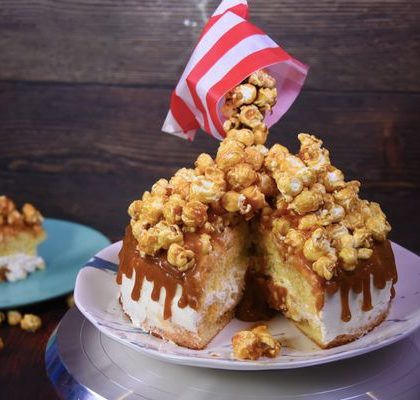 Gravity cake pop-corn et caramel
