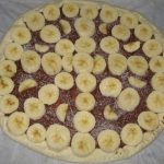 Pizza au chocolat et aux fruits
