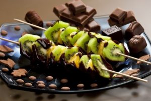 Brochettes de fruits chocolatées