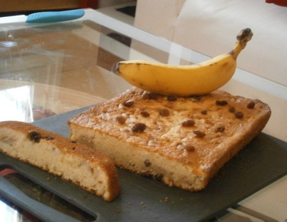 Gâteaux au yaourt, banane et raisin