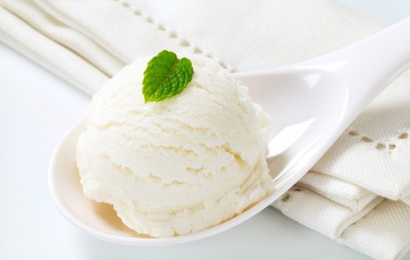 Glace au fromage blanc facile