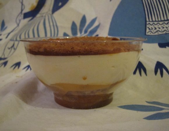 Verrines bretonnes : mousse poires caramel beurre salé