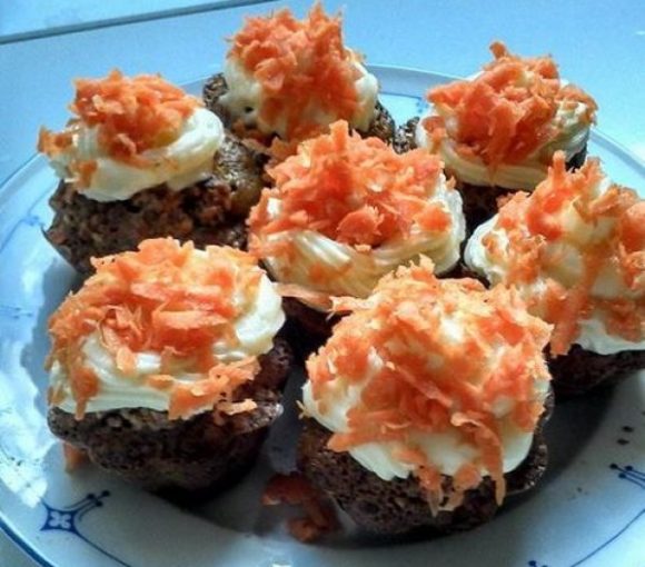 Cupcakes aux carottes et au pralin