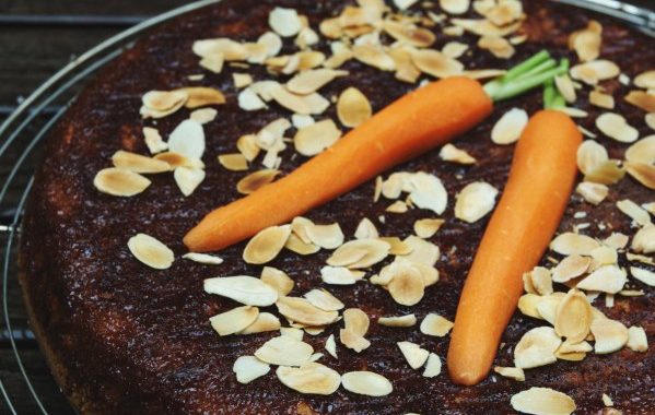 Gâteau à la carotte et aux amandes