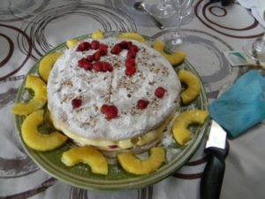 Gâteau d'anniversaire aux framboises