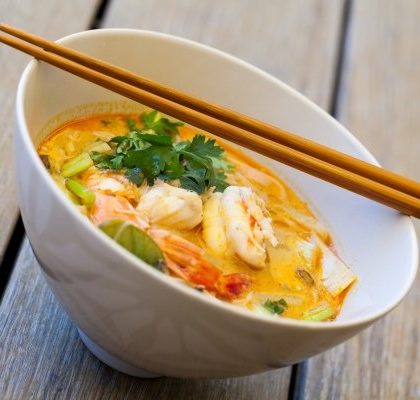 Soupe thaï crevettes ou poulet