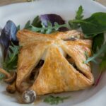 Puff pastry with mushrooms and scallops