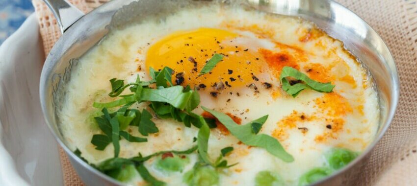 Egg casserole with peas
