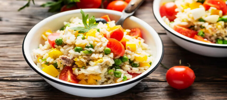 Rice, tuna and egg salad