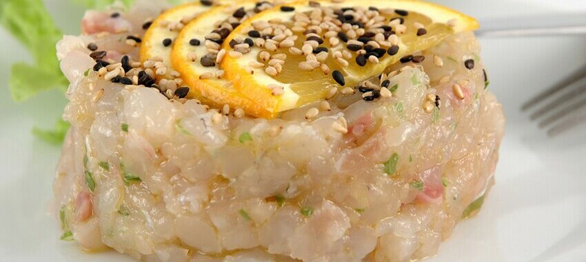 Tartare of scallops with citrus fruits