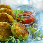 Quinoa patties and pepper coulis