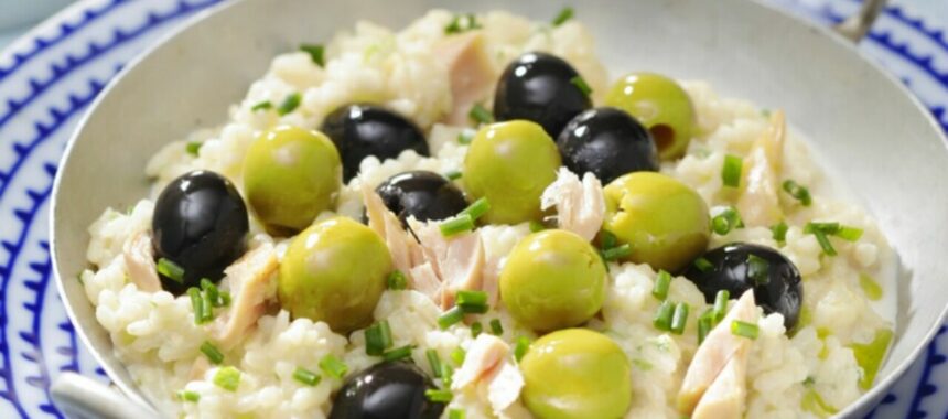 Bomba rice, green and black olive broth and tuna cream