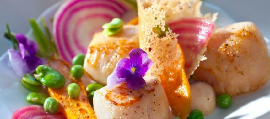 Scallop chips with heirloom vegetables