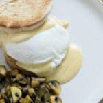 Eggs Benedict with turmeric and mushrooms from Laura Annaert