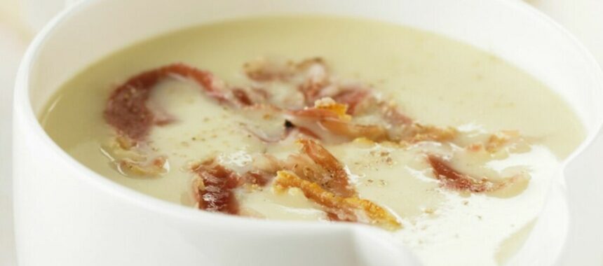 Parsnip and apple soup