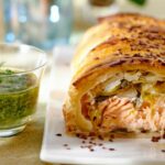 Puff pastry braid with salmon and leek
