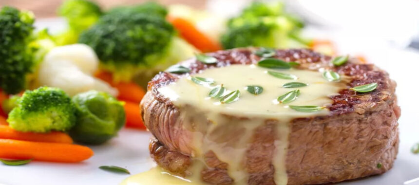 Filet mignon with Roquefort cheese