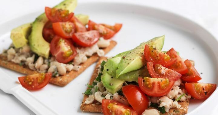 Crushed white beans, cherry tomatoes and avocado