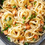 Linguine with salmon and peas