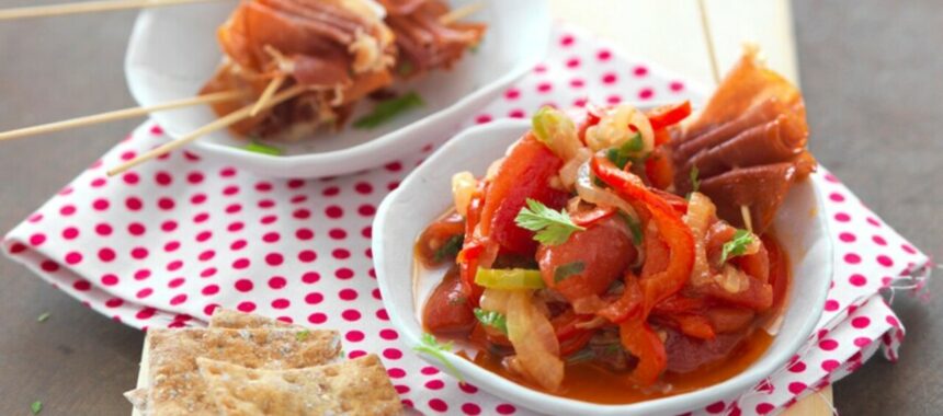 Piperade with raw ham