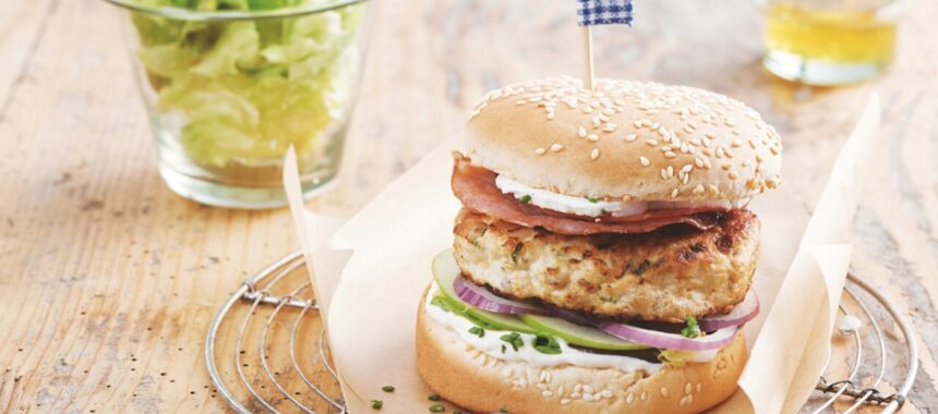 Sweet and savory chicken, goat cheese and green apple burger