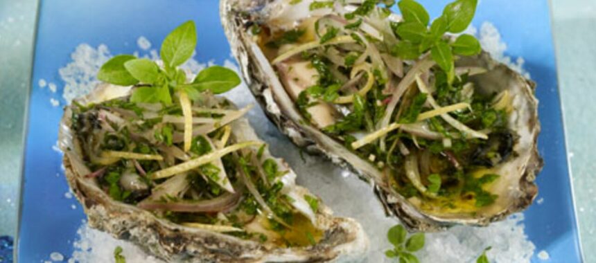 Oysters with pesto