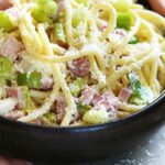 Buccatini with leeks and white ham