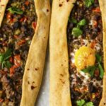 Pide : the Turkish pizza