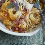 Spaghetti carbonara à la crème de courge