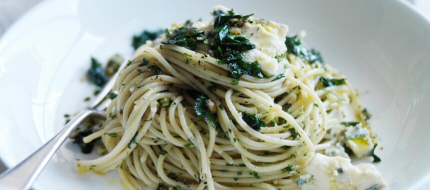 Spaghetti with gorgonzola