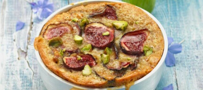 Clafoutis with figs and fresh almonds