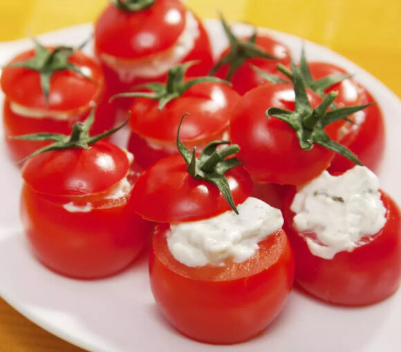 Tomates farcies au chèvre simplissimes minutes