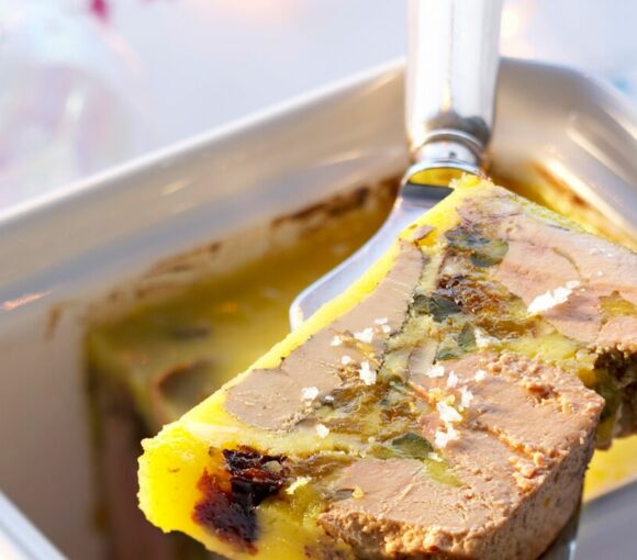 Terrine de foie gras et fruits secs